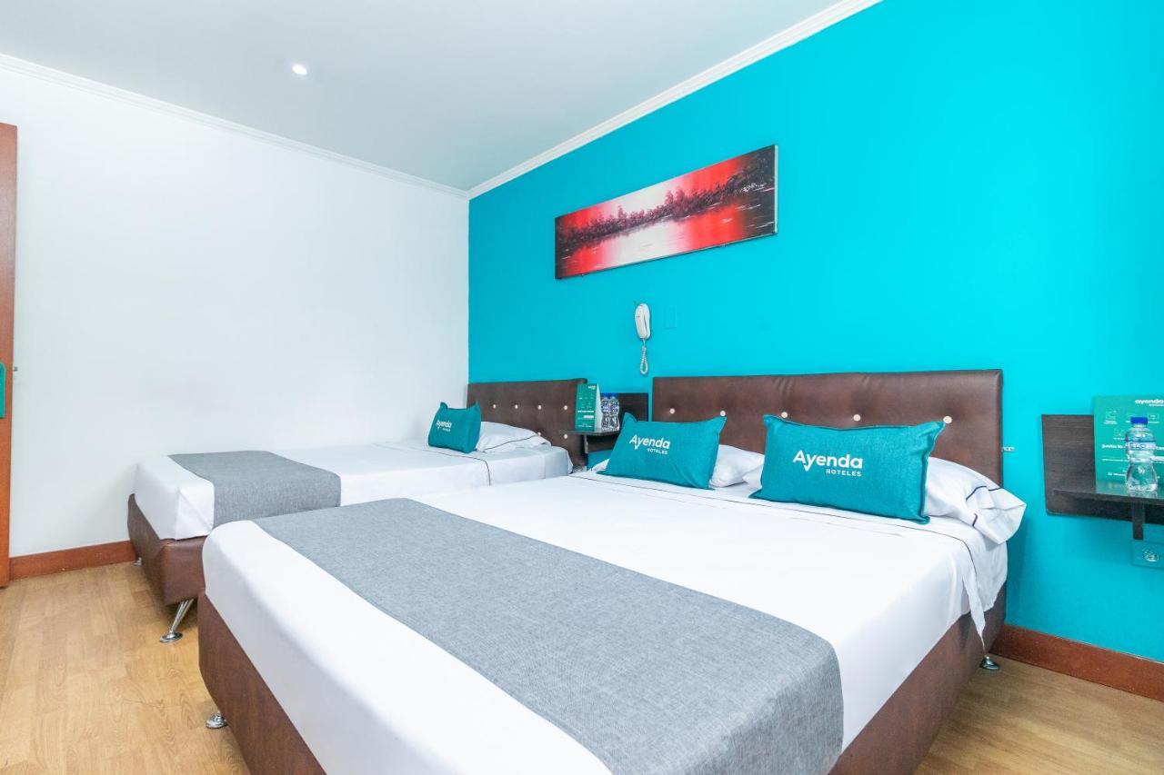 Hotel Ayenda Palermo Plaza Bogotá Esterno foto