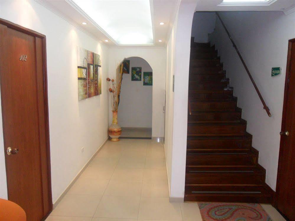 Hotel Ayenda Palermo Plaza Bogotá Esterno foto