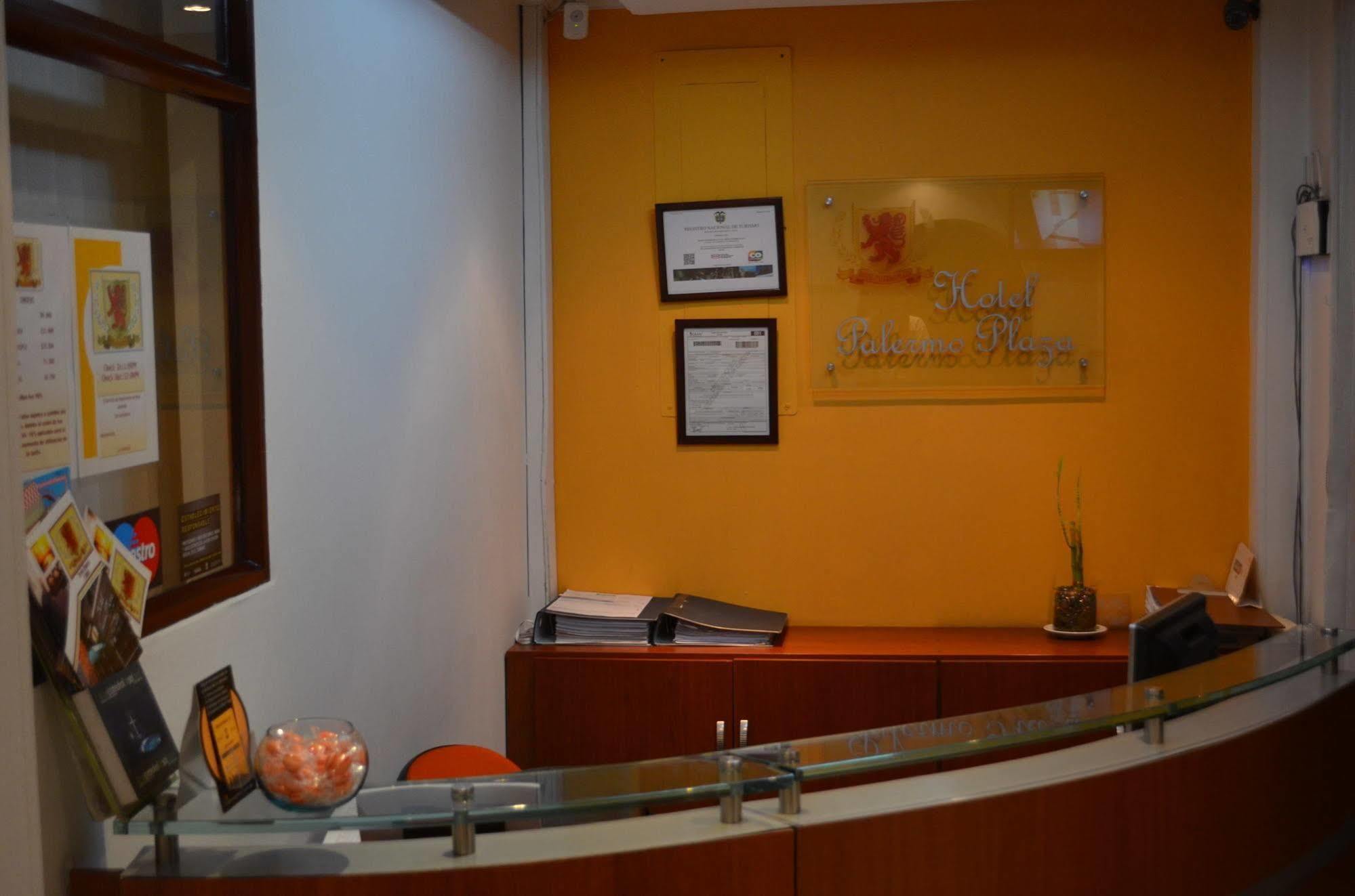 Hotel Ayenda Palermo Plaza Bogotá Esterno foto
